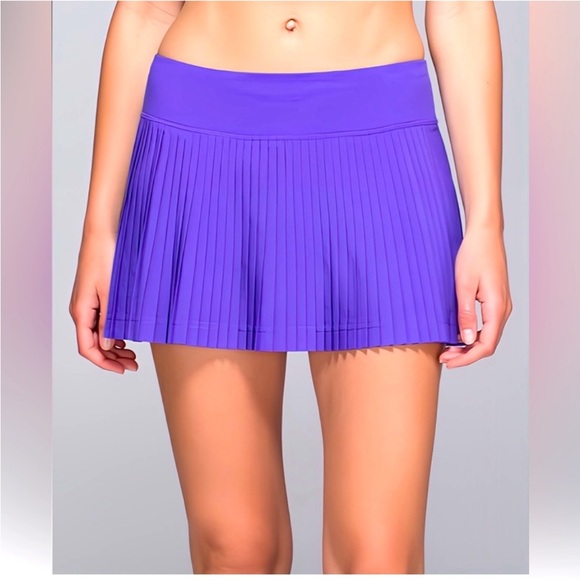 lululemon athletica Dresses & Skirts - Lululemon Athletica Purple Pleated Tennis Skirt, size 4